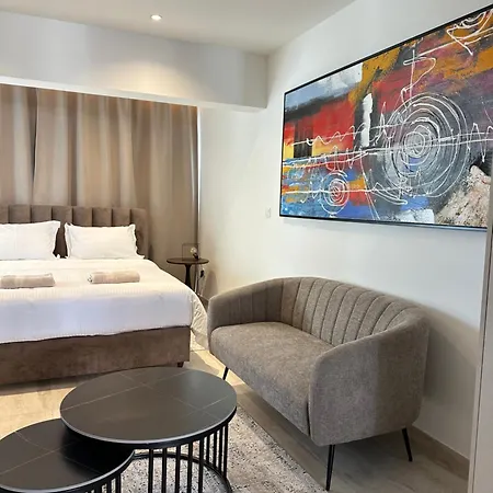 شقة Aurora Downtown Living