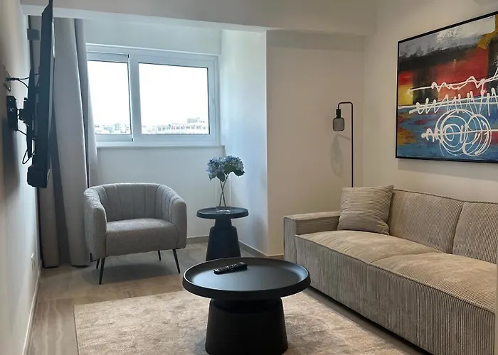 公寓 Aurora Downtown Living *