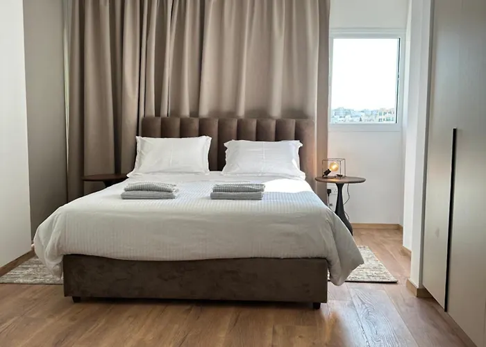 公寓 Aurora Downtown Living *