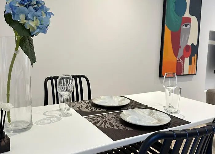 公寓 Aurora Downtown Living