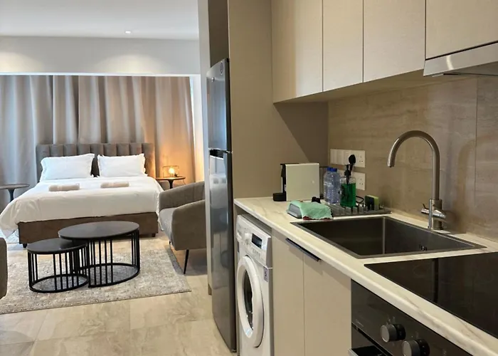 公寓 Aurora Downtown Living