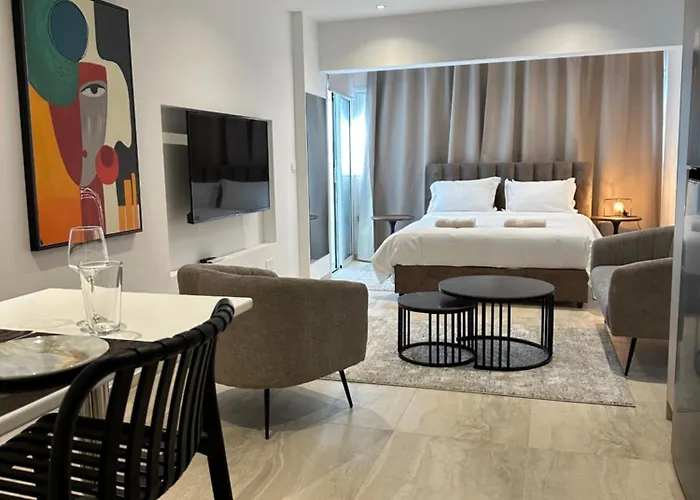 公寓 Aurora Downtown Living