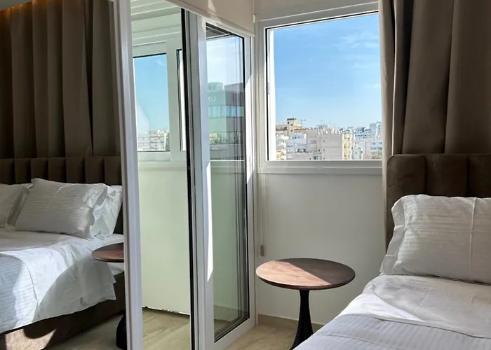 Aurora Downtown Living 尼科西亚