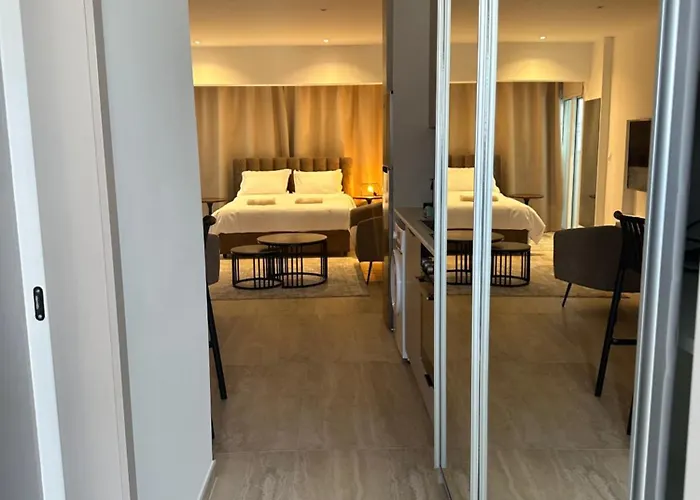 Aurora Downtown Living *